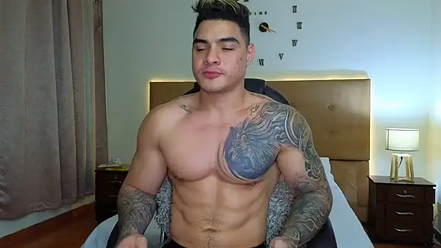 Snapshot of Steven_Velez chatting on 12-15-25, 02:05 Steven Velez online show from 12-15-25, 02:05