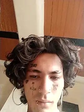 Snapshot of HydanMC chatting on 03-06-26, 11:39 HydanMC online show from 03-06-26, 11:39