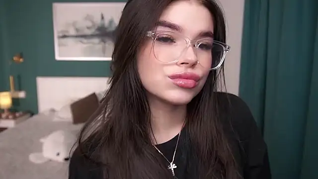 HollisHearl online show from 09-21-25, 07:10