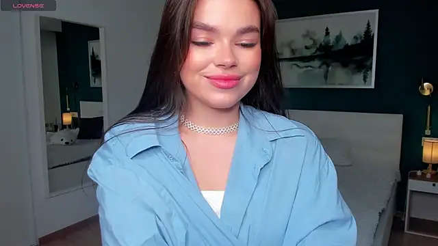 HollisHearl online show from 11-06-25, 07:20