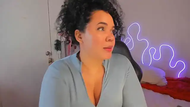 Snapshot of kristal_benet chatting on 12-16-24, 07:32 kristal benet online show from 12-16-24, 07:32