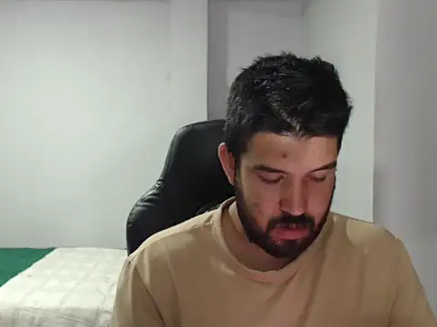 Axel11113 online show from 12-14-25, 02:06