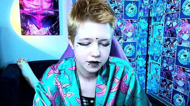 CarolineRichter online show from 09-14-25, 04:50