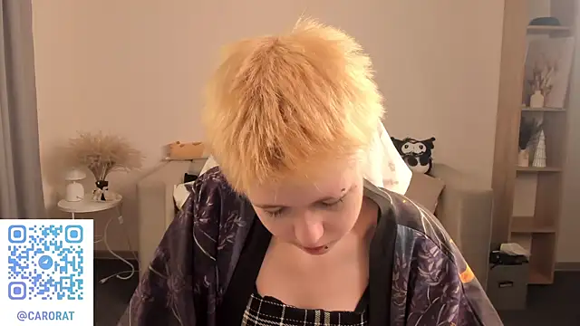 CarolineRichter online show from 09-29-25, 01:44