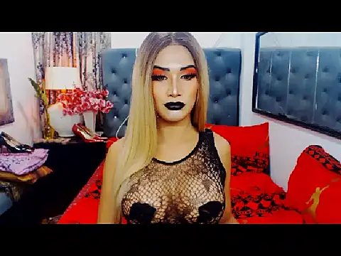 Snapshot of Mistress4fun chatting on 01-18-26, 11:36 Mistress4fun online show from 01-18-26, 11:36