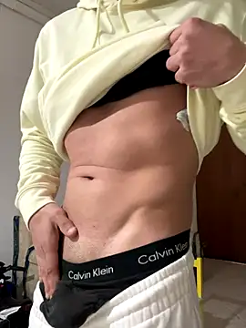 Snapshot of Nonsoilmionome89 chatting on 12-16-25, 12:10 Nonsoilmionome89 online show from 12-16-25, 12:10