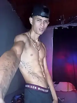 Snapshot of God_Eros_23cm chatting on 10-16-25, 02:45 God Eros 23cm online show from 10-16-25, 02:45