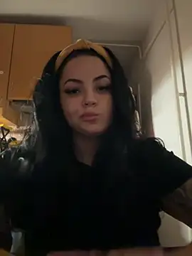 sexybunny18255 online show from 09-28-25, 07:30