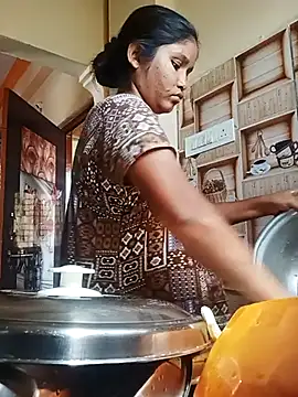 NISHU-TELUGU online show from 04-08-26, 04:56