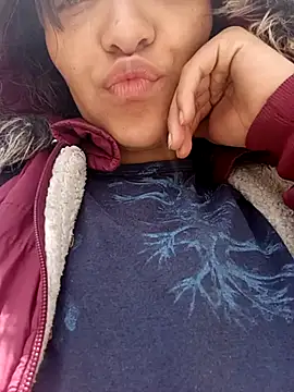 Snapshot of mia_blue01 chatting on 09-25-25, 03:38 mia blue01 online show from 09-25-25, 03:38