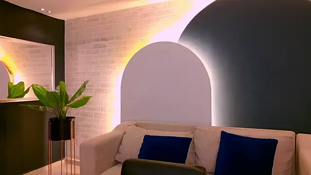 AgathaKondo  online show from 11-14-25, 08:40