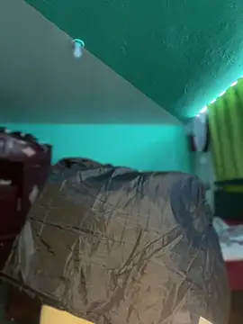 Snapshot of pabonsito chatting on 09-17-25, 03:08 pabonsito online show from 09-17-25, 03:08