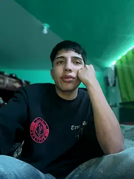 Snapshot of pabonsito chatting on 09-23-25, 01:41 pabonsito online show from 09-23-25, 01:41