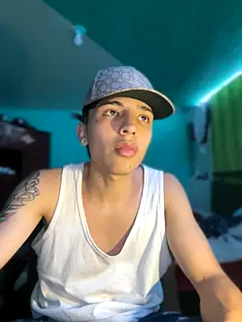 Snapshot of pabonsito chatting on 09-25-25, 02:26 pabonsito online show from 09-25-25, 02:26