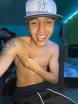 Snapshot of pabonsito chatting on 10-02-25, 03:24 pabonsito online show from 10-02-25, 03:24