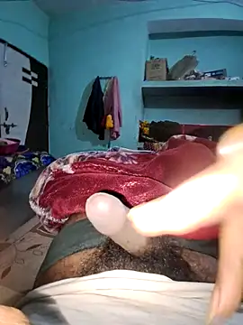 RAYI Queen 4 online show from 02-28-26, 08:21