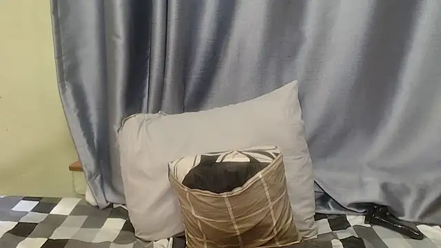 Snapshot of HornyEbony4u chatting on 02-04-26, 03:51 HornyEbony4u online show from 02-04-26, 03:51