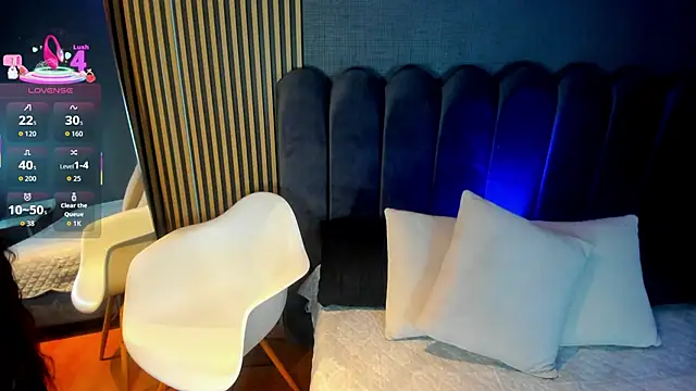 Gina 77 online show from 10-11-25, 12:04