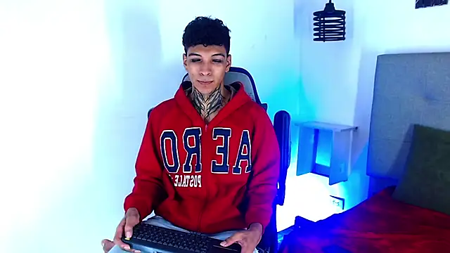 Rick Wade online show from 01-19-26, 03:54