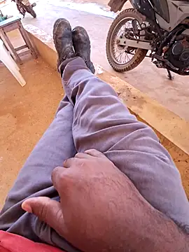 Negodabenga online show from 11-27-25, 03:58