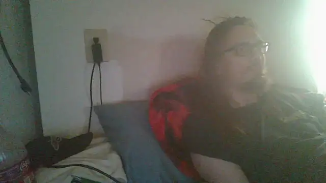 Snapshot of dandonn chatting on 04-04-26, 05:32 dandonn online show from 04-04-26, 05:32