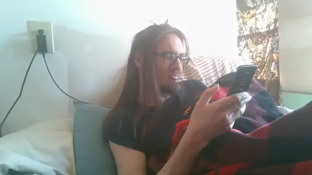 Snapshot of dandonn chatting on 04-06-26, 04:19 dandonn online show from 04-06-26, 04:19