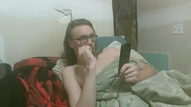 Snapshot of dandonn chatting on 05-07-26, 01:22 dandonn online show from 05-07-26, 01:22