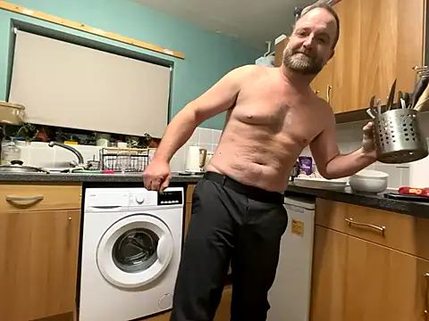 Snapshot of Dilfcam101 chatting on 11-26-25, 06:09 Dilfcam101 online show from 11-26-25, 06:09