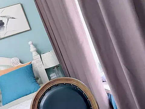 sarah111 online show from 10-27-25, 02:48