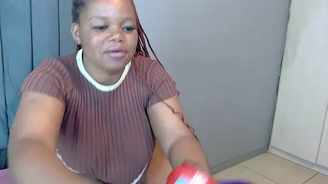 Snapshot of ChubbyBuddyxXx chatting on 05-11-26, 07:44 ChubbyBuddyxXx online show from 05-11-26, 07:44