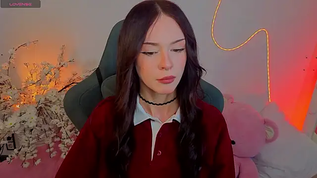 Snapshot of Adetta chatting on 03-25-26, 02:39 Adetta online show from 03-25-26, 02:39