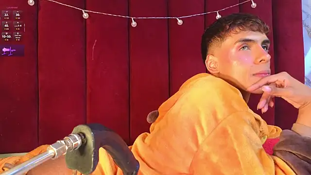 PrincePoppy online show from 10-26-25, 08:42