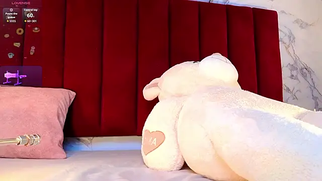 PrincePoppy online show from 02-11-26, 09:31