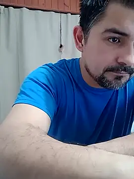 Snapshot of Bradd_32 chatting on 07-16-26, 11:27 Bradd 32 online show from 07-16-26, 11:27