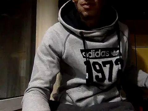 adiluci1 online show from 10-24-25, 05:53