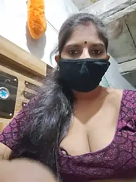 Daisygirl9 online show from 06-15-26, 04:53