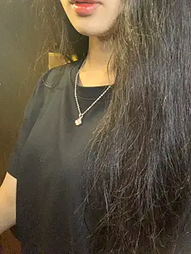 Nhinhi18 online show from 03-28-26, 02:49