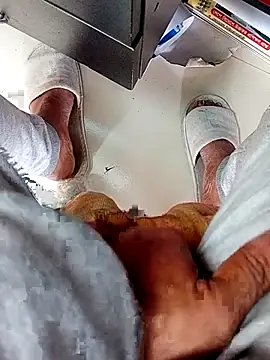 Snapshot of hackyourpussy@xh chatting on 01-18-26, 03:32 hackyourpussyxh online show from 01-18-26, 03:32