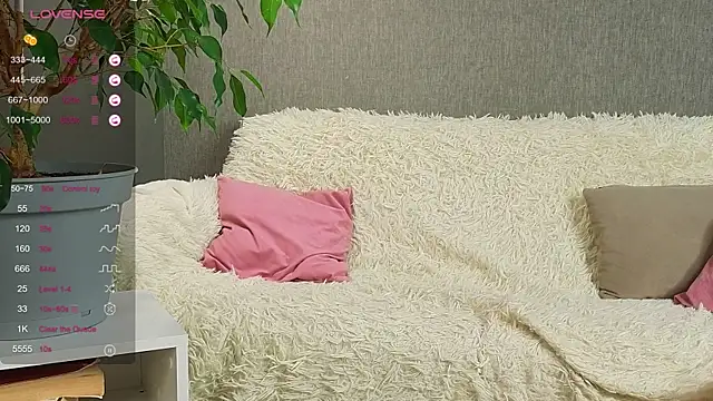 zegoii online show from 11-25-25, 03:34