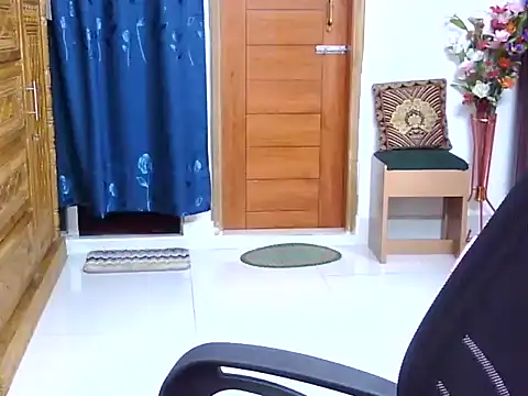 Obonti 2000 online show from 09-22-25, 12:51