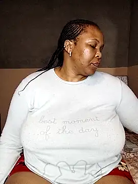 Snapshot of Moretl chatting on 10-21-25, 09:37 Moretl online show from 10-21-25, 09:37