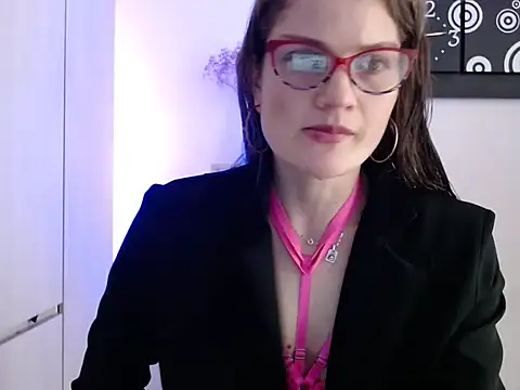 Camila-ventura online show from 10-11-25, 02:15