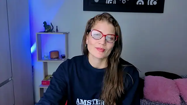 Camila-ventura online show from 11-10-25, 07:57