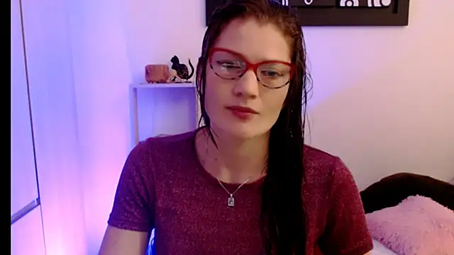 Snapshot of Camila-ventura chatting on 06-13-26, 12:03 Camila-ventura online show from 06-13-26, 12:03