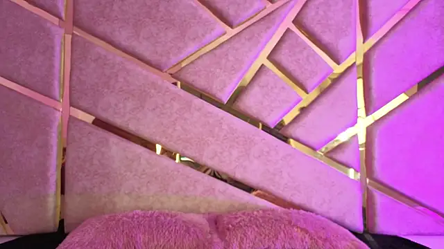 Zafiro claire online show from 11-15-25, 06:48