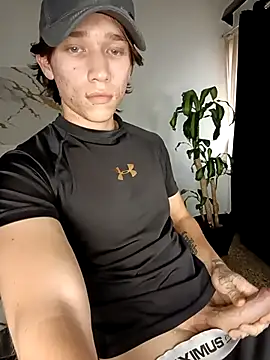 Snapshot of Logan_sixxer chatting on 03-06-26, 08:49 Logan sixxer online show from 03-06-26, 08:49