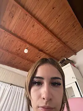 Snapshot of Babylovetiernax chatting on 02-26-26, 04:06 Babylovetiernax online show from 02-26-26, 04:06