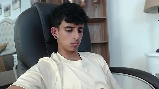 Ibratxandy online show from 04-18-26, 07:40