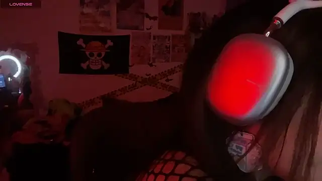 PixelKitty  online show from 10-22-25, 11:37