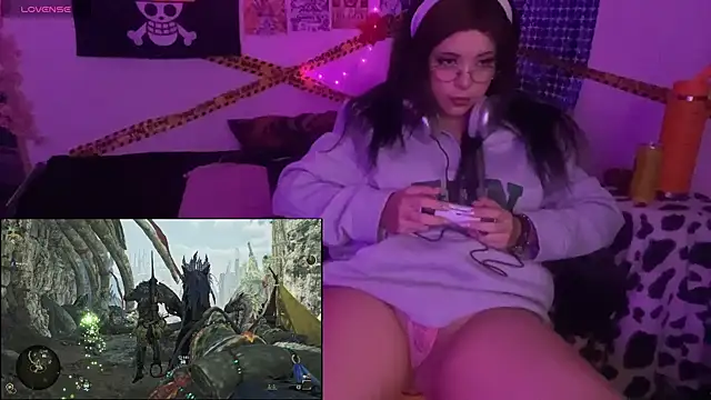 PixelKitty  online show from 01-08-26, 11:29